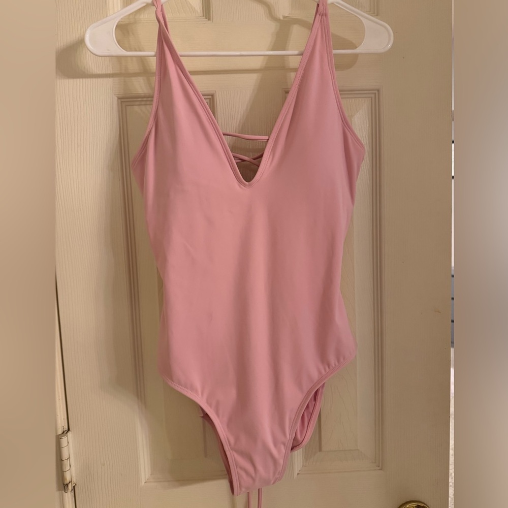 NWOT TA3 Plungey Shaping Swimwear (Light Pink) - Picture 3 of 5
